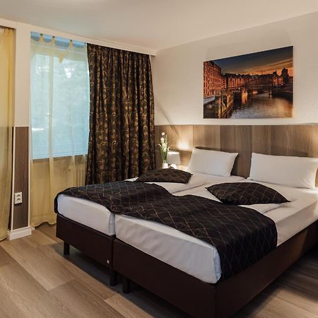 Hotel Hanseat Hamburg Kültér fotó