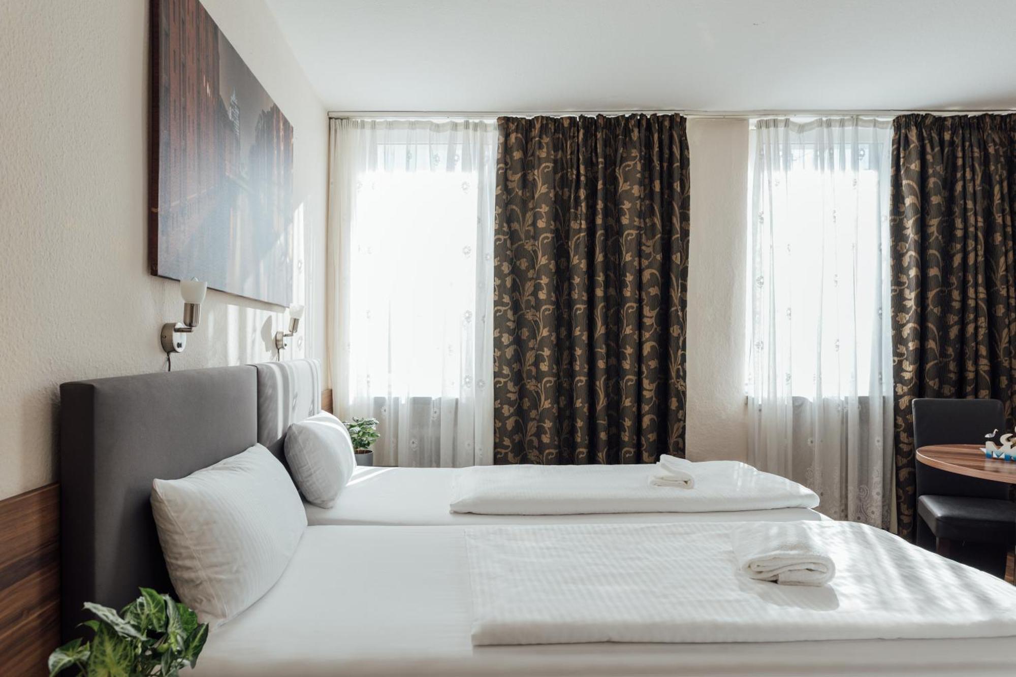 Hotel Hanseat Hamburg Kültér fotó