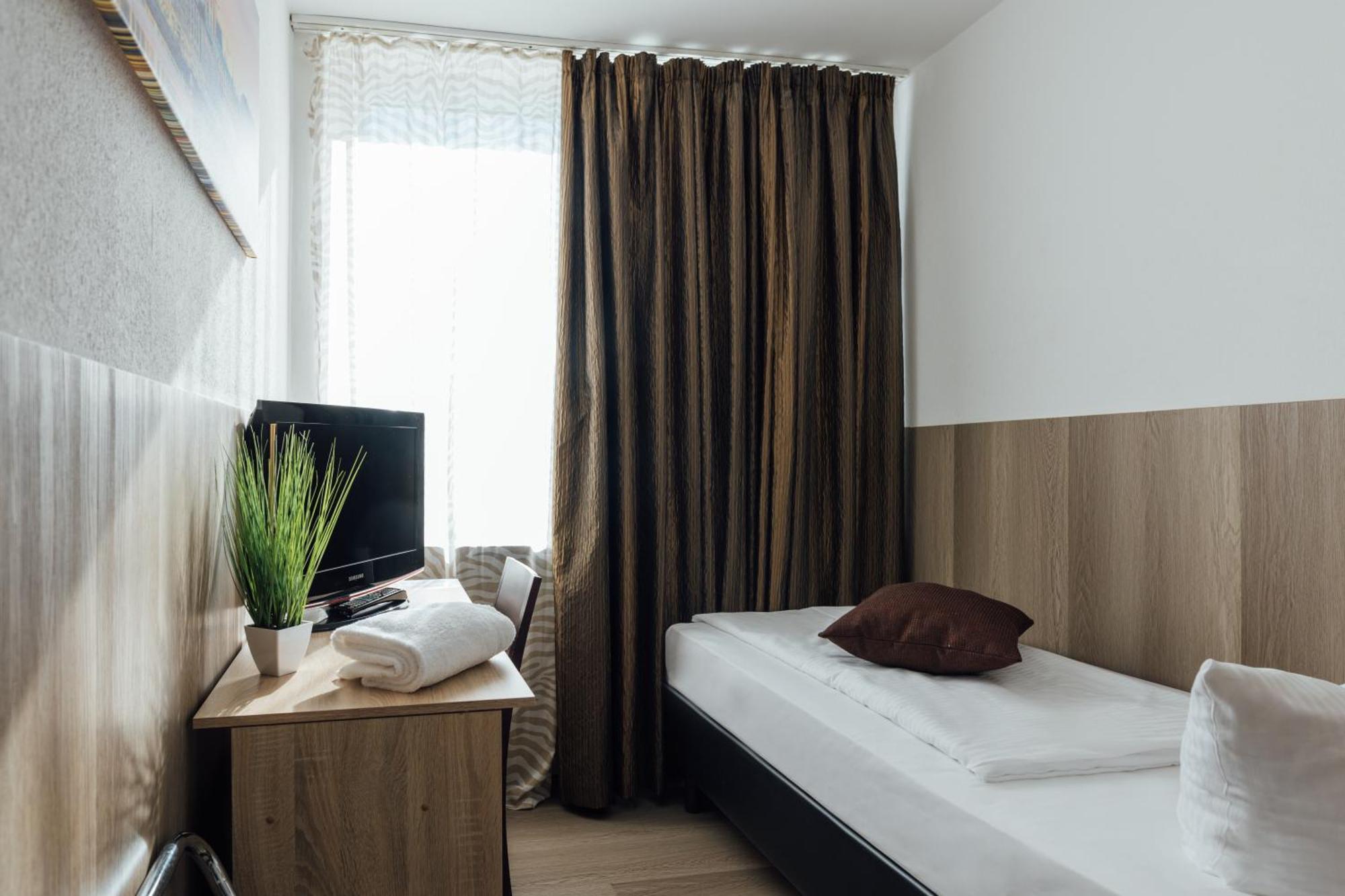 Hotel Hanseat Hamburg Kültér fotó
