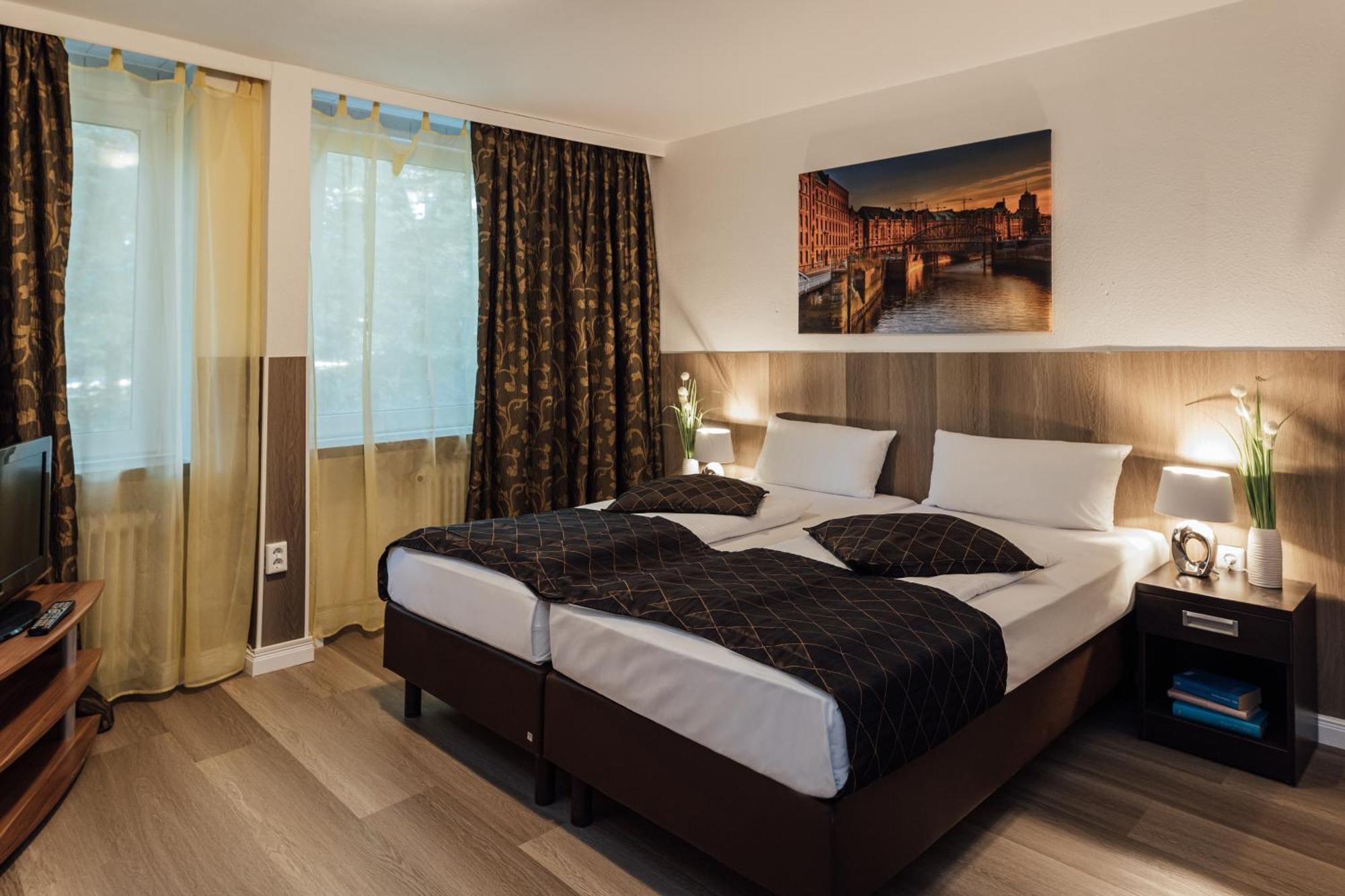 Hotel Hanseat Hamburg Kültér fotó